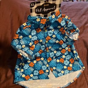 Hawaiian Pet Shirt.  NWT